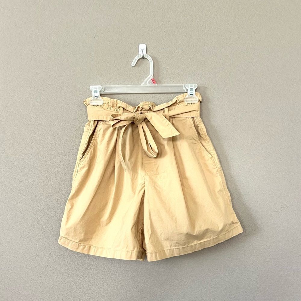 Uniqlo High Waist Belted Paperbag Shorts